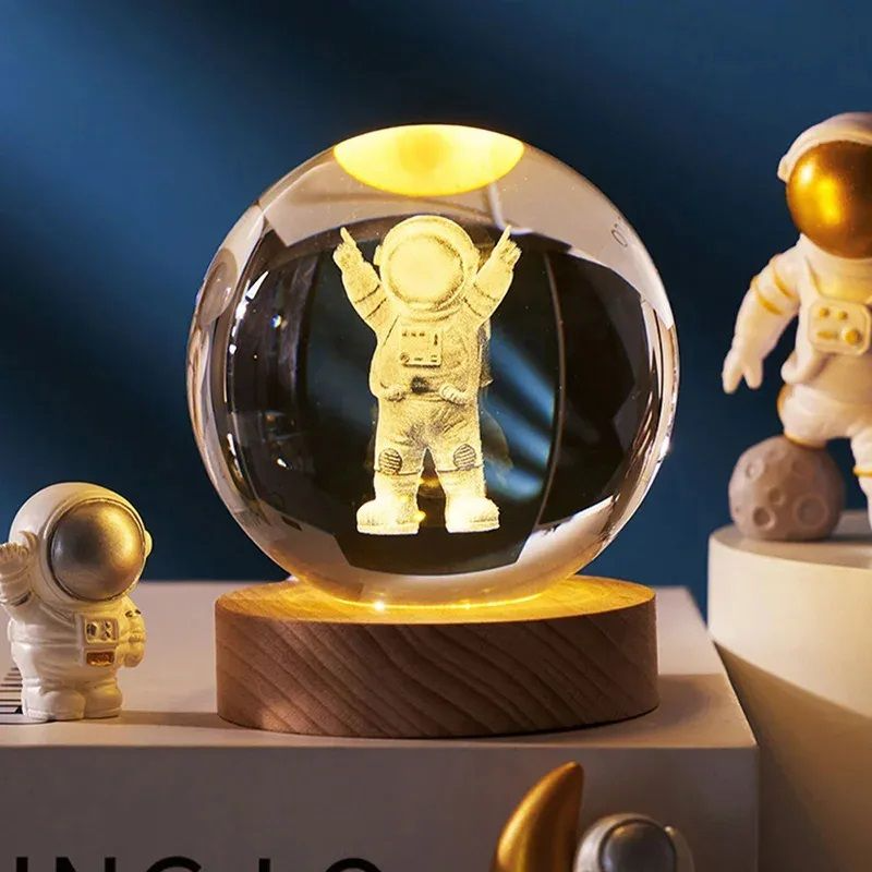 3D Crystal Ball- Astronaut (1 Color Base)